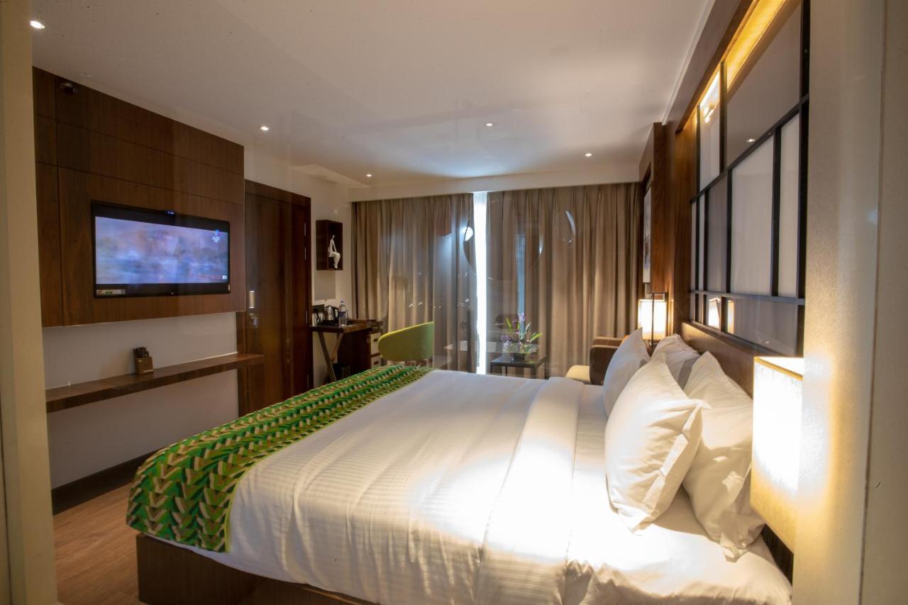 Hotel Span International Kochi Exterior photo