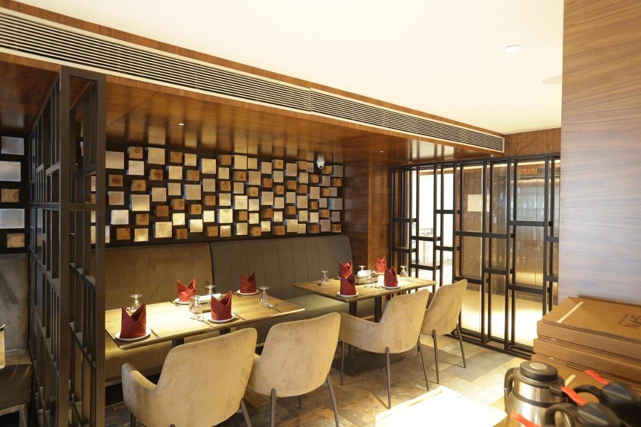 Hotel Span International Kochi Exterior photo
