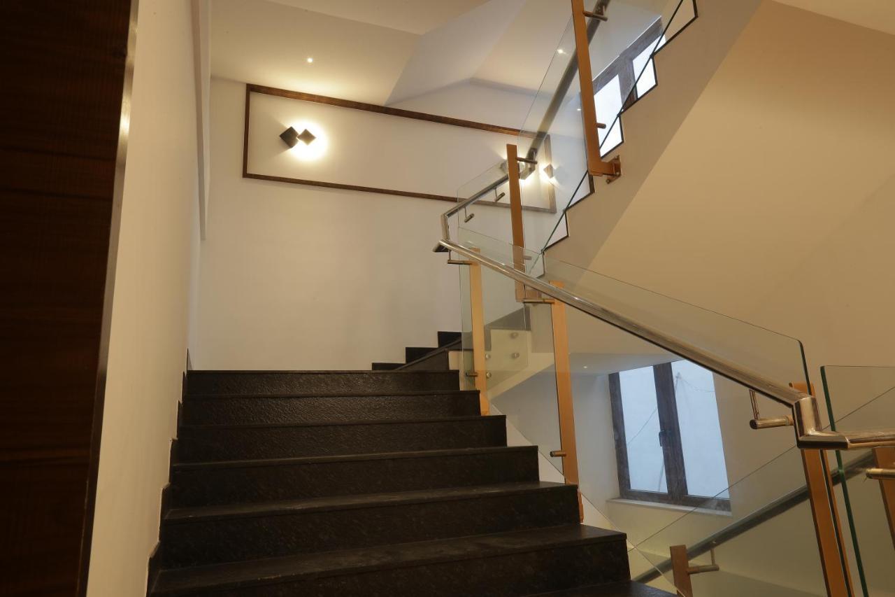 Hotel Span International Kochi Exterior photo