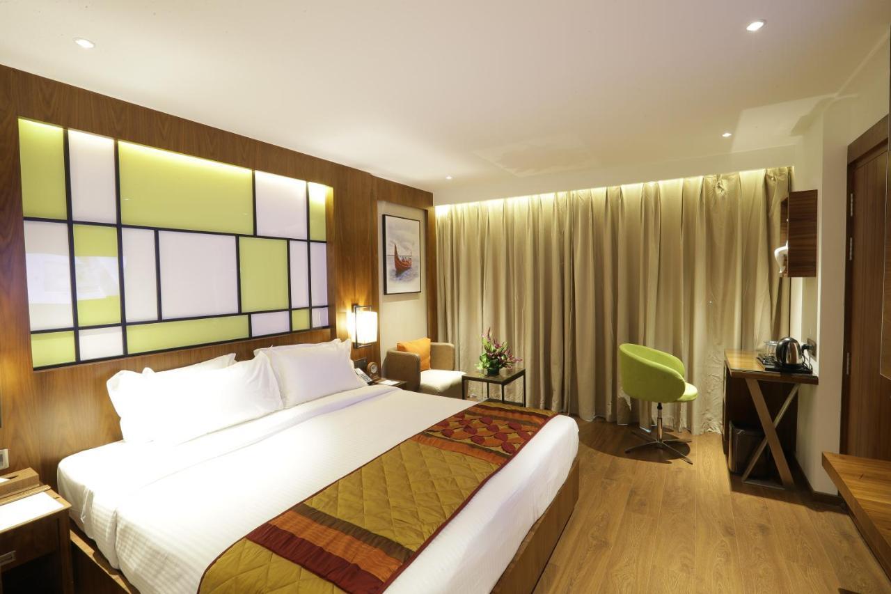 Hotel Span International Kochi Exterior photo