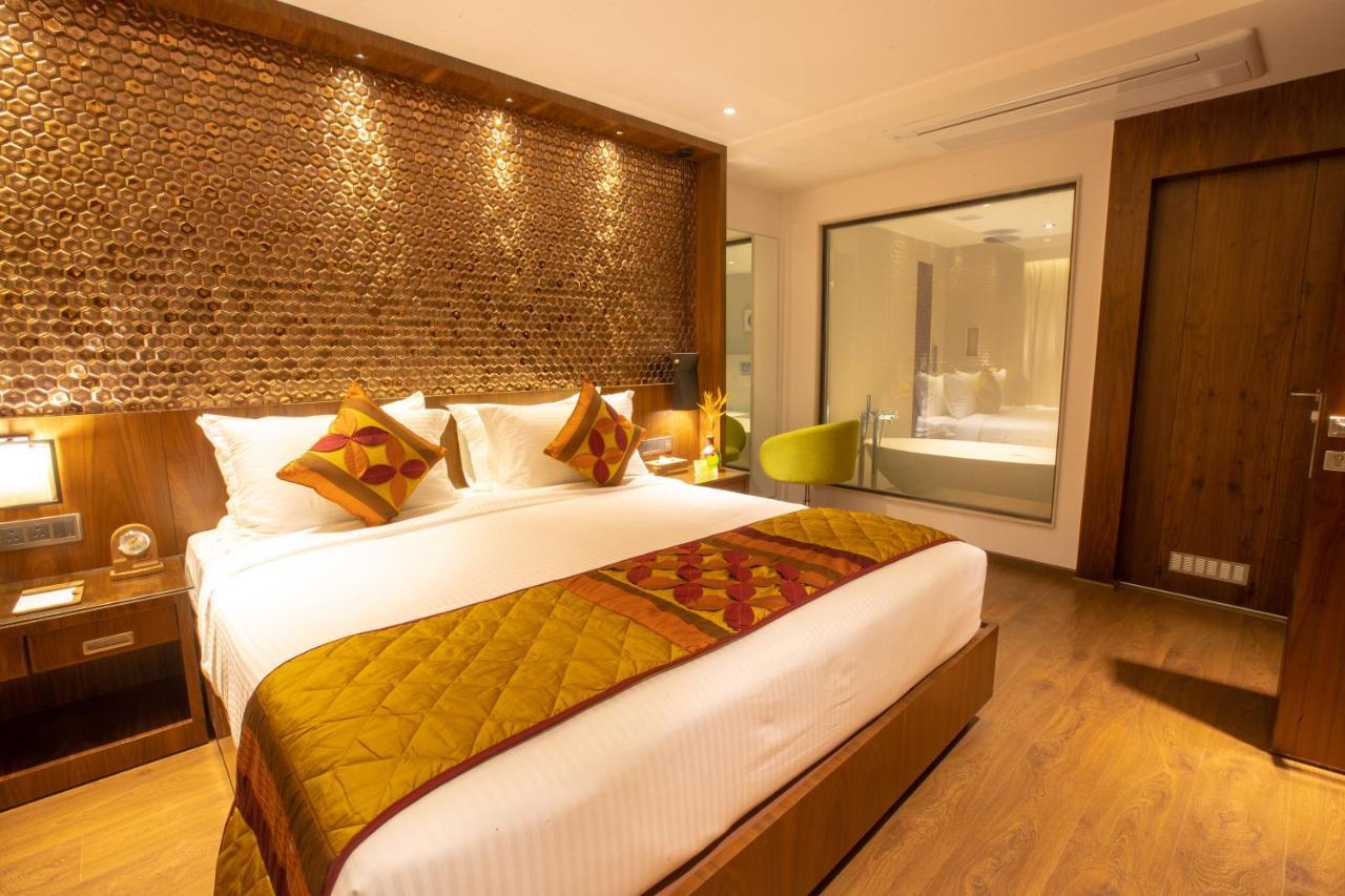 Hotel Span International Kochi Exterior photo