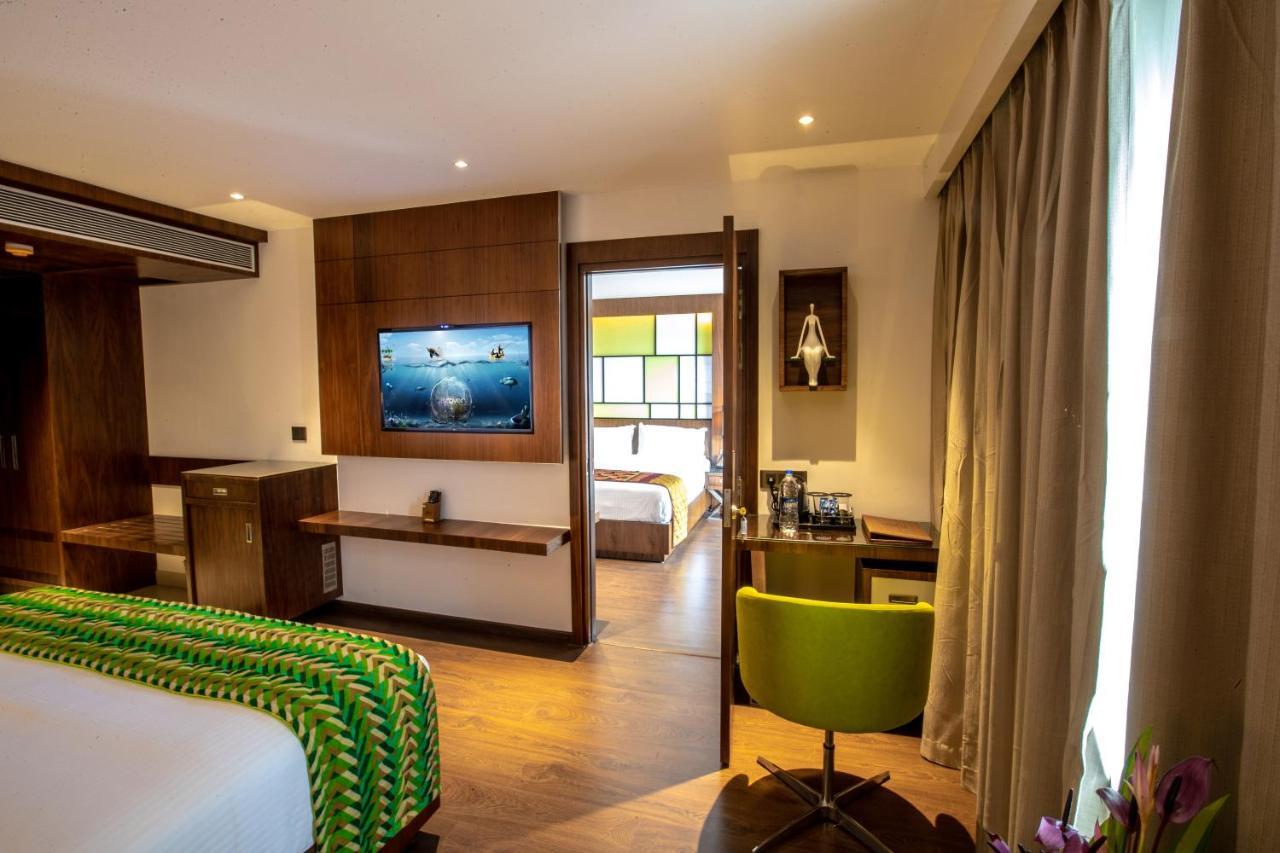 Hotel Span International Kochi Exterior photo