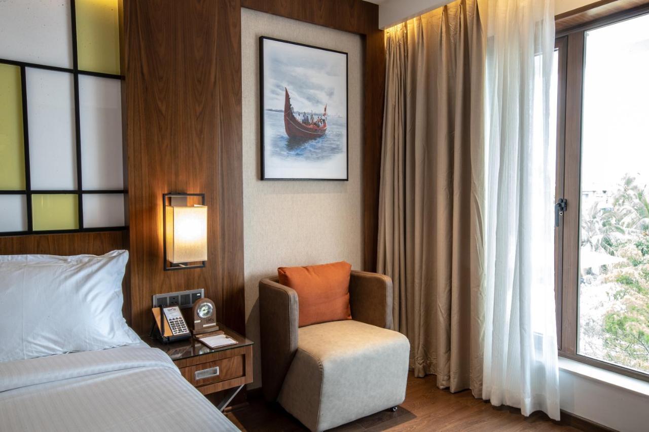 Hotel Span International Kochi Exterior photo