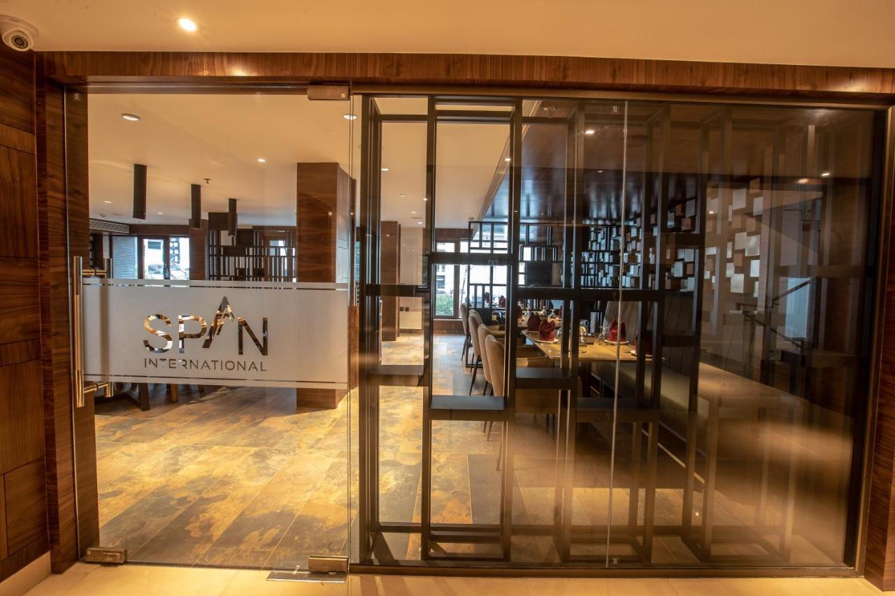 Hotel Span International Kochi Exterior photo