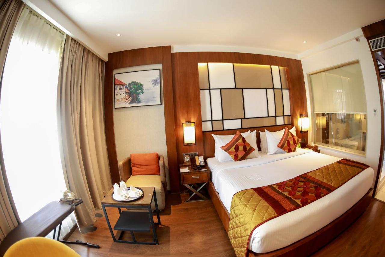 Hotel Span International Kochi Exterior photo